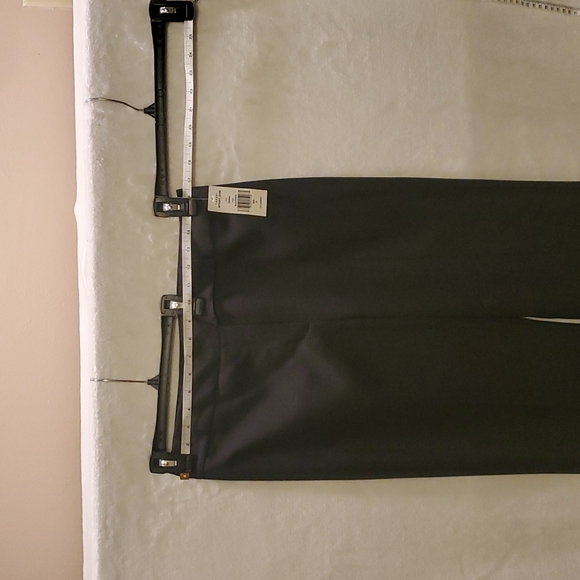 Tahari Pantsuit (does not include necklace) - Picture 11 of 16